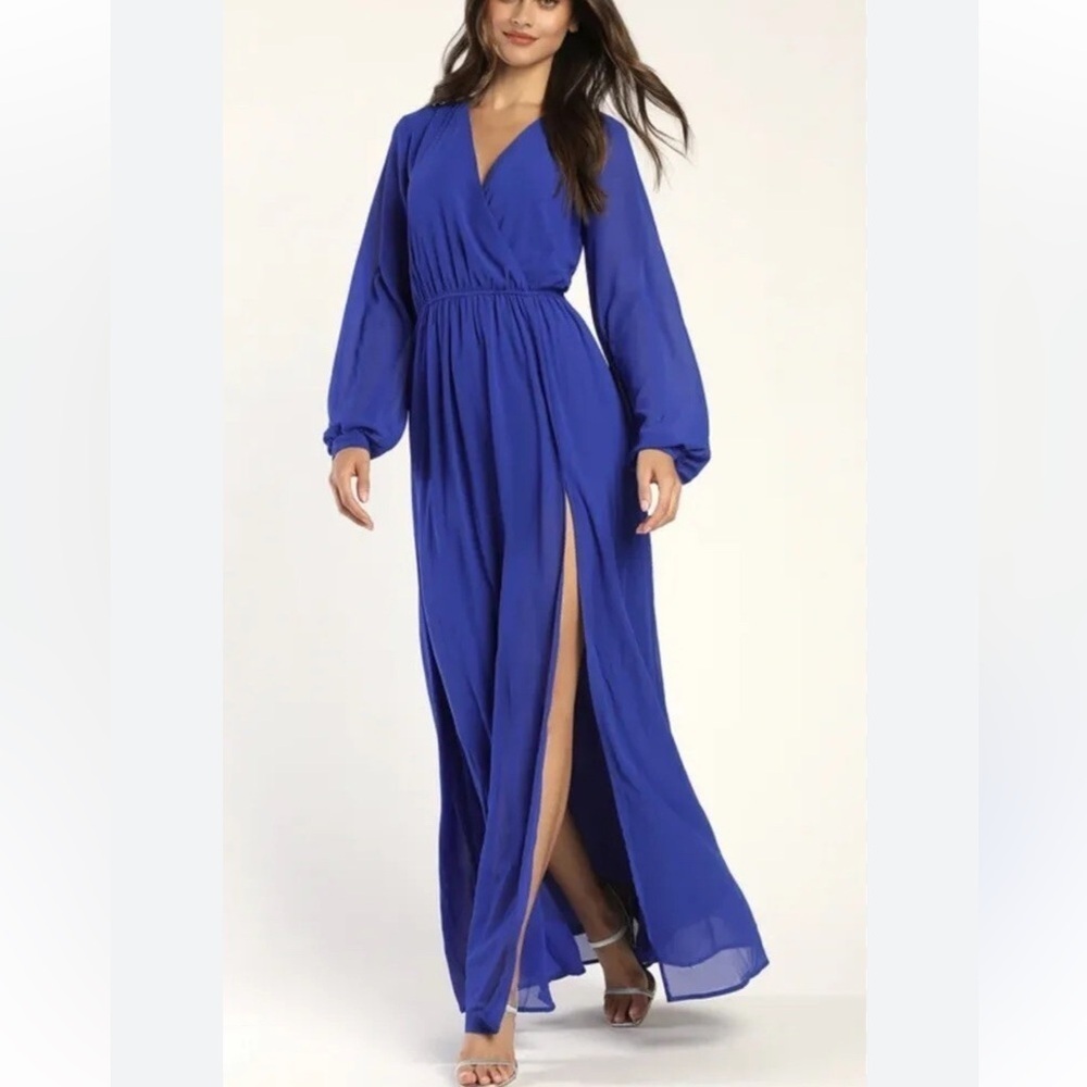 NWT LULUS M Wonderous water Lilies royal blue side slit v neck woman maxi dress
